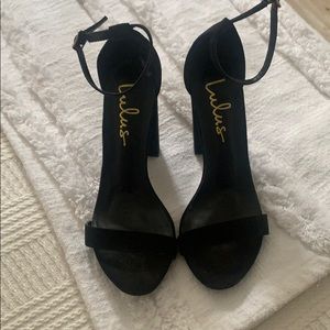 Lulus black heel